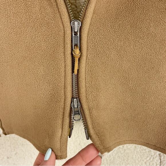 LRL Lauren Ralph Lauren Hooded Vest Sherpa Fleece Full Zip Tan Cream Large - Picture 8 of 9